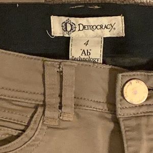 Democracy pants